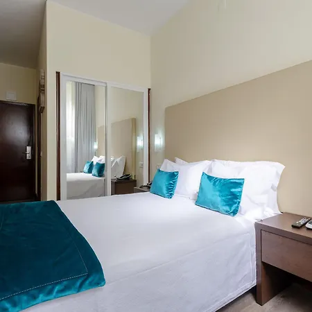 ألبرجاريا ريزيدنشيال إنسولانا 2* Lisboa