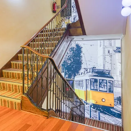 Lx Rossio Ξενοδοχείο 2*