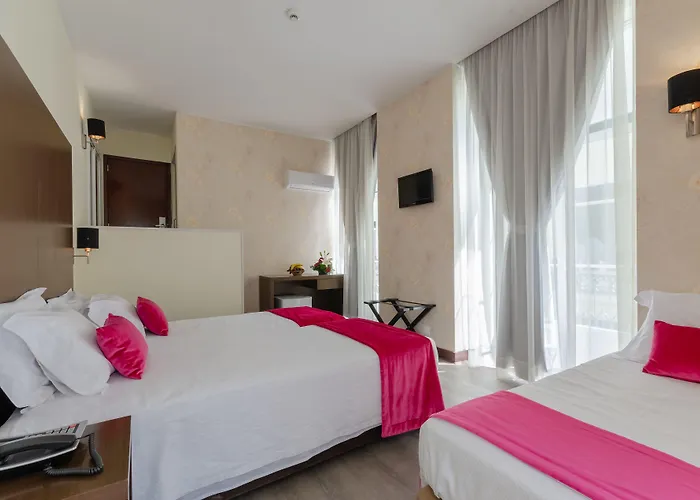 Lx Rossio Hotel