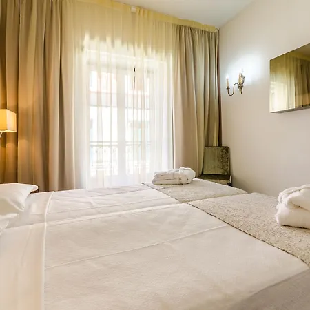 Lx Rossio Otel 2*