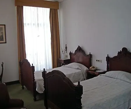 ألبرجاريا ريزيدنشيال إنسولانا 2*